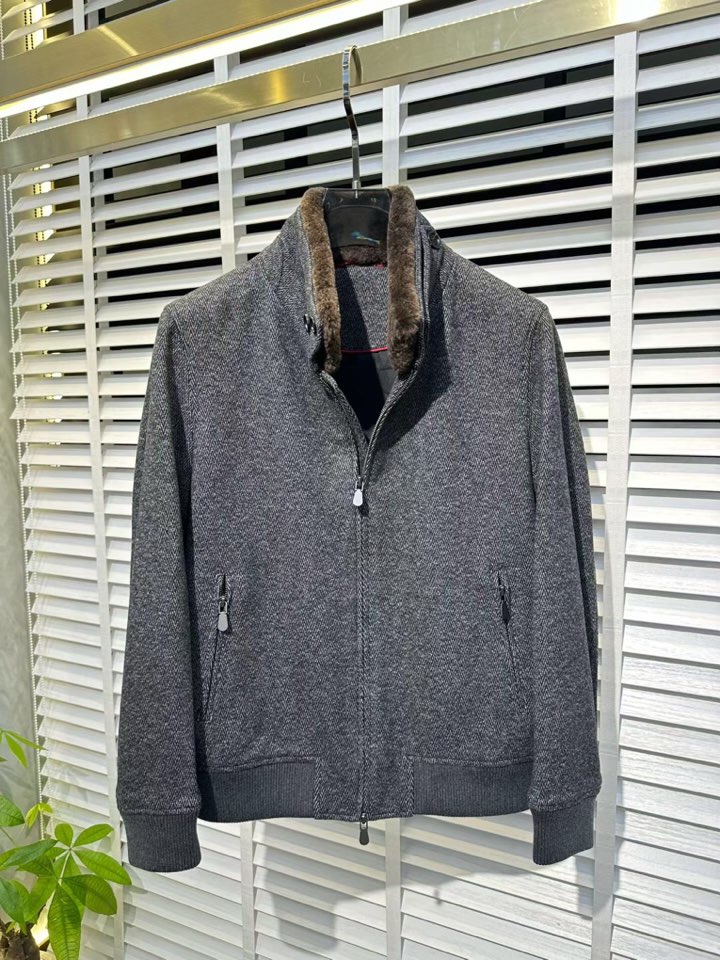 Brunello Cucinelli BC羊毛立领夹克外套➕百分百羊羔毛领 [色]可拆卸 ， 高奢内敛低