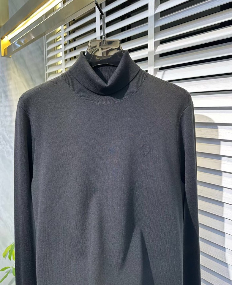 Dior 迪奥2025FW男士秋冬季高领毛衣羊毛衫，休闲日常穿搭单品！上身修饰身形、定制面料将时装美学和