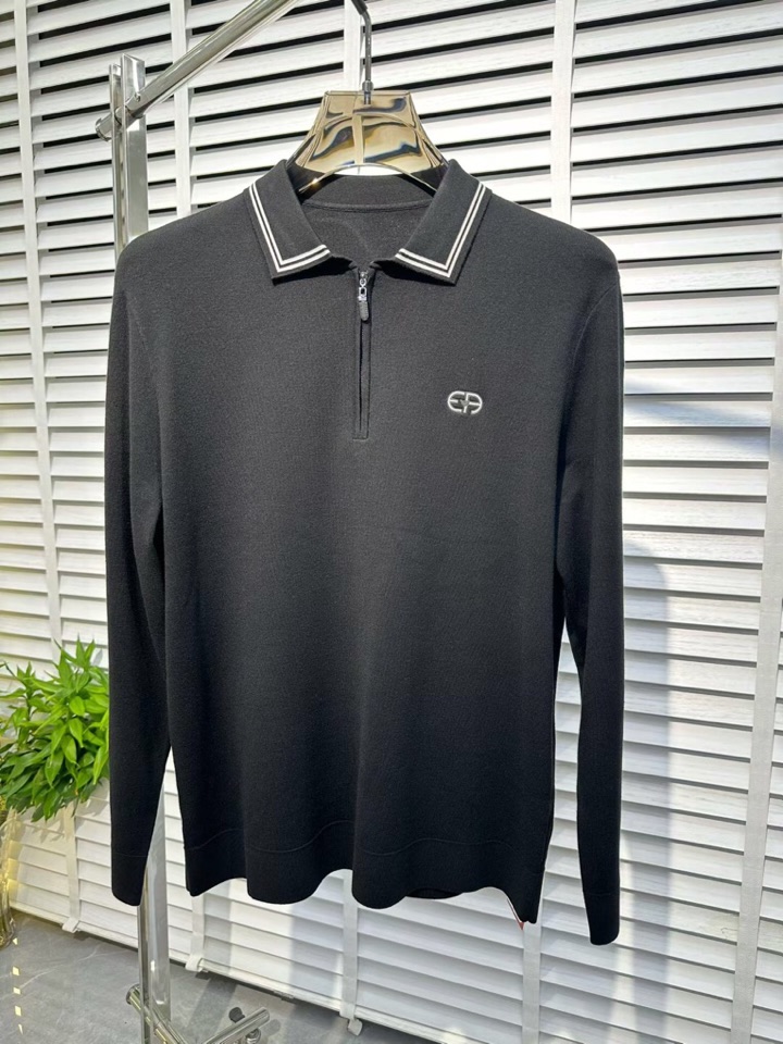 Armani 阿玛尼2025FW男士秋冬季翻领毛衣羊毛衫，休闲日常穿搭单品！上身修饰身形、定制面料将时装