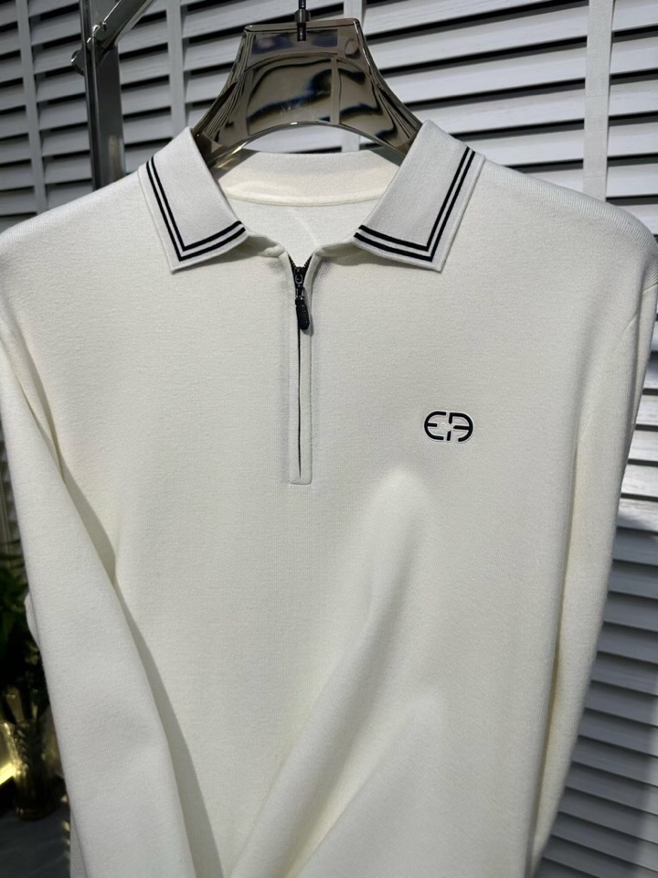 Armani 阿玛尼2025FW男士秋冬季翻领毛衣羊毛衫，休闲日常穿搭单品！上身修饰身形、定制面料将时装