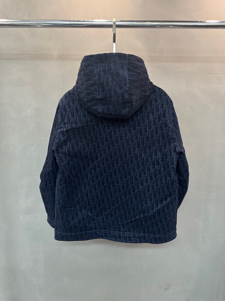 Dior 迪奥提花连帽羽绒服外套 满身logo印花设计\n颜色:黑 浅蓝 烫金 灰色\n码数: S M 