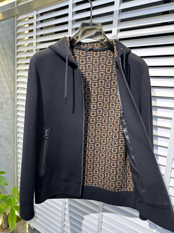 Salvatore Ferragamo 菲拉格慕 针织羊毛连帽夹克外套 高奢内敛低调，轻松驾驭不挑人 裁