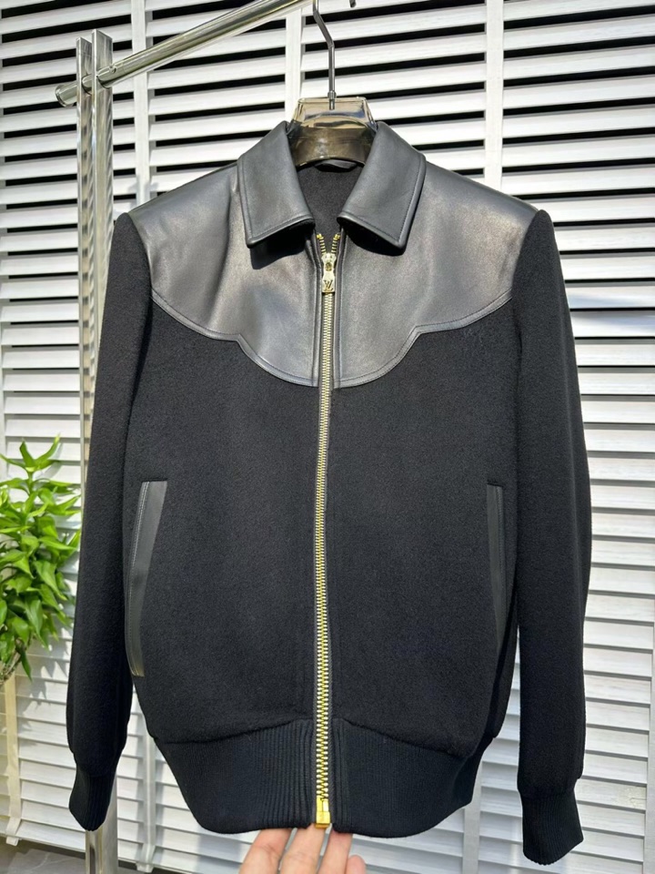 Louis Vuitton 路易威登 LV 驴牌 高品质[强][强]羊绒羊毛拼接真皮翻领夹克外套，奢内敛