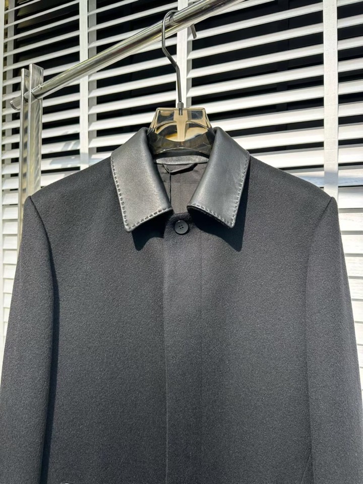 Armani 阿玛尼高品质[强][强]羊绒羊毛拼接真皮外套大衣夹克，高奢内敛低调，轻松驾驭不挑人 裁剪精