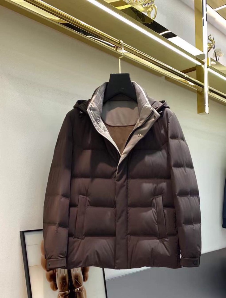 Loro Piana 诺悠翩雅lP🆕 秋冬新款爆款连帽羽绒服；可脱卸帽中长款；保暖性好；三色齐发；新国标