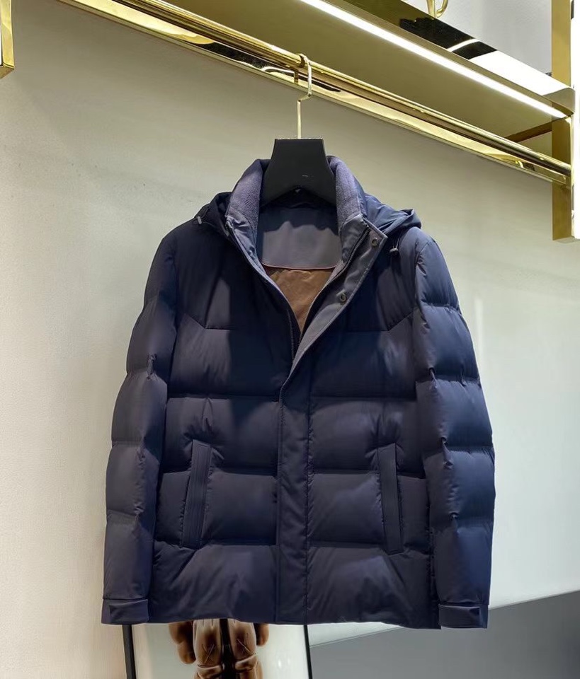 Loro Piana 诺悠翩雅lP🆕 秋冬新款爆款连帽羽绒服；可脱卸帽中长款；保暖性好；三色齐发；新国标