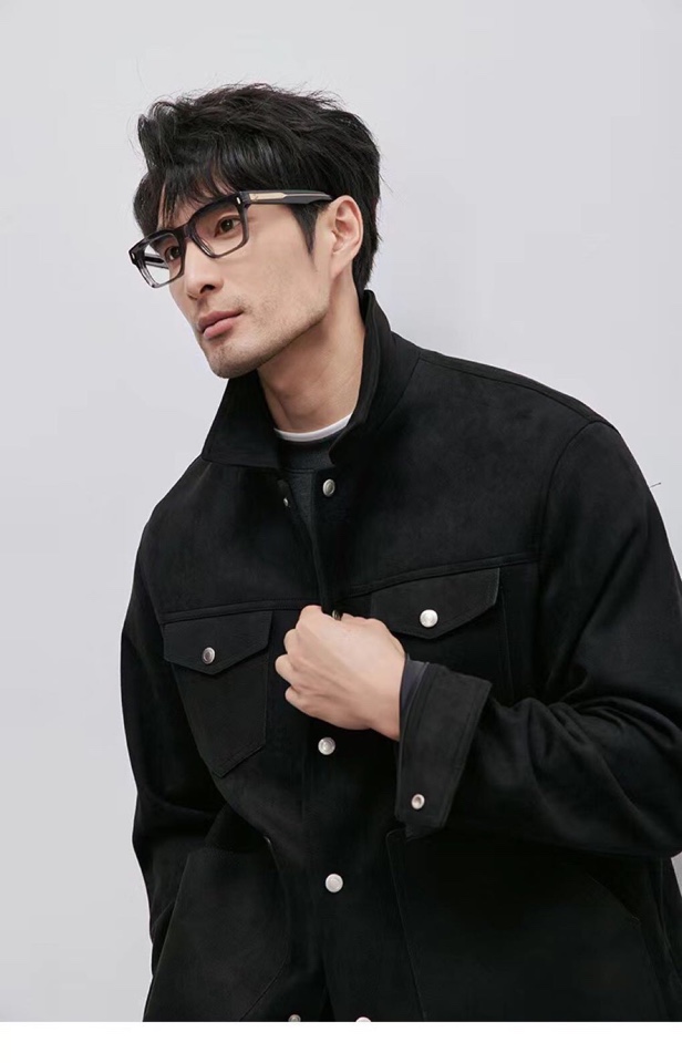 Armani 阿玛尼秋冬简约鹿皮绒翻领夹克风衣，贵族高级别要求订单 高标准定制 上身非常有型 ，经典百搭