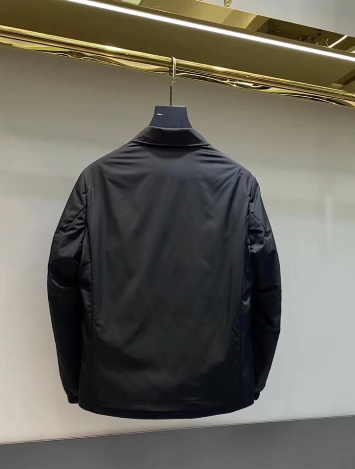 Armani 阿玛尼秋冬简约羽绒服 90白鹅绒贵族高级别要求订单 高标准定制 上身非常有型 🍃经典百搭 