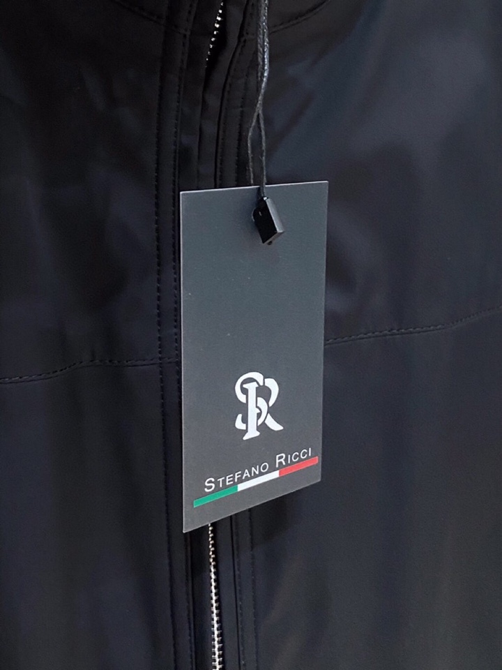 Stefano Ricci 史蒂芬高端原版面料绸面轻防水男士真皮鹅绒服羽绒服\n码数：48-56 \n