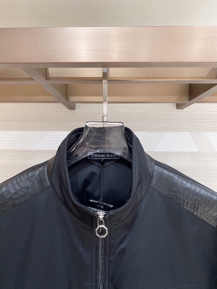 Stefano Ricci 史蒂芬高端原版面料绸面轻防水男士真皮鹅绒服羽绒服\n码数：48-56 \n