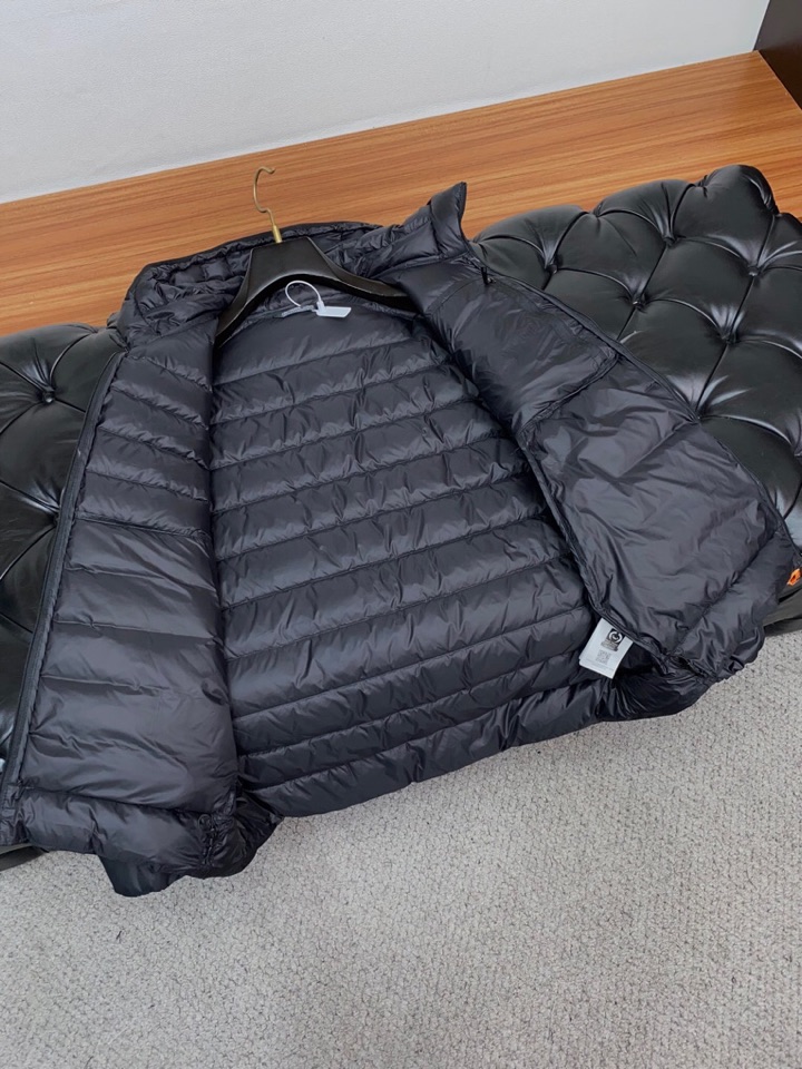 始祖鸟 2025秋冬新款🆕羽绒服 原版订制五金配件全进口原版定制 欢迎对比 绝对的高品质 采用顶级90白