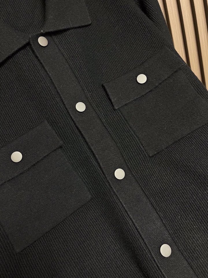 BrunelloCucinelli BC 2025ss秋冬新品翻领针织毛衣开衫夹克外套，美式穿搭经典设计