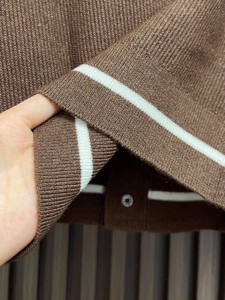 BrunelloCucinelli BC 2025ss秋冬新品翻领针织毛衣开衫夹克外套，美式穿搭经典设计