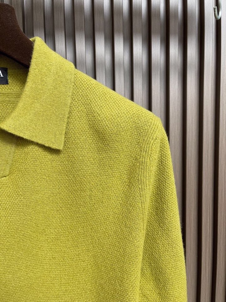 Ermenegildo Zegna 杰尼亚2025ss时装款男士长袖针织翻领毛衣Polo衫，非常明星级的
