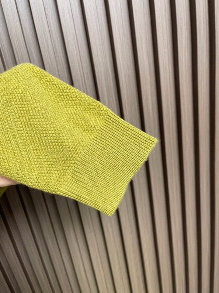 Ermenegildo Zegna 杰尼亚2025ss时装款男士长袖针织翻领毛衣Polo衫，非常明星级的