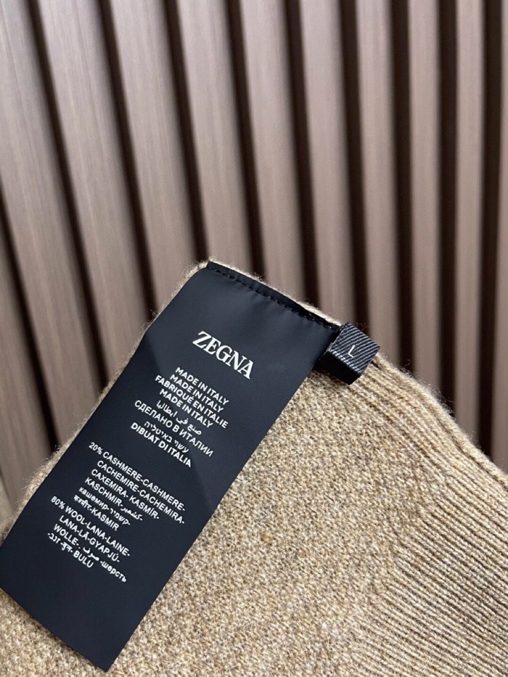 Ermenegildo Zegna 杰尼亚2025ss时装款男士长袖针织翻领毛衣Polo衫，非常明星级的