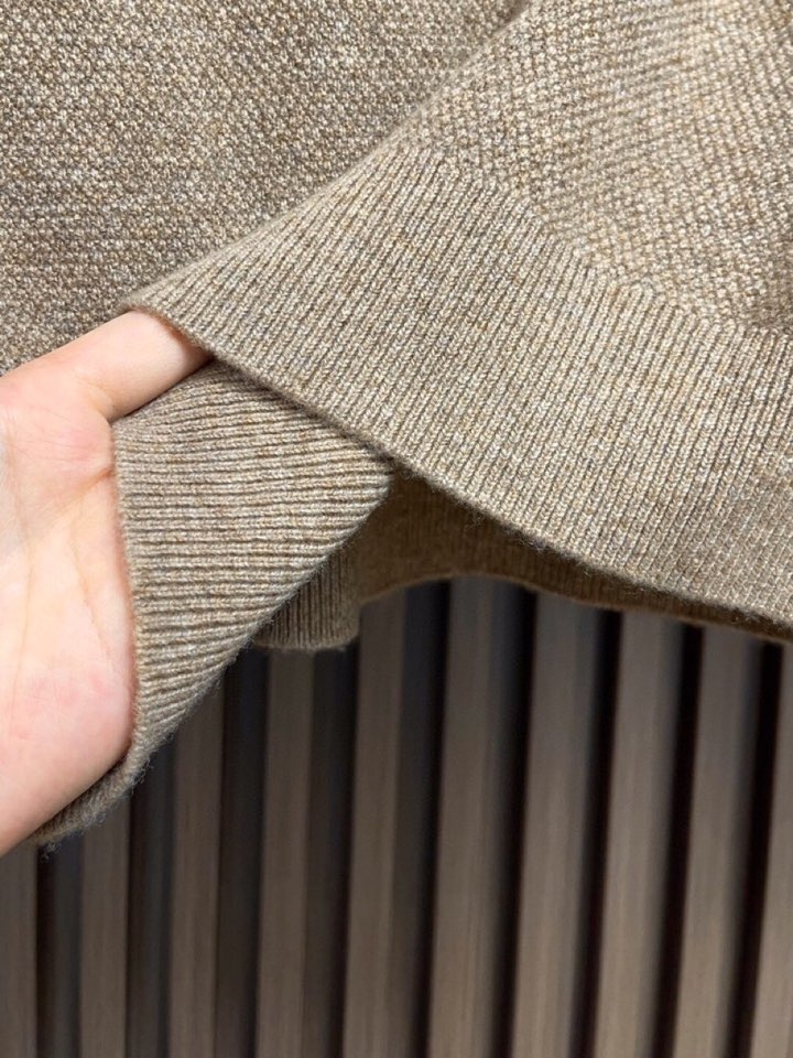 Ermenegildo Zegna 杰尼亚2025ss时装款男士长袖针织翻领毛衣Polo衫，非常明星级的