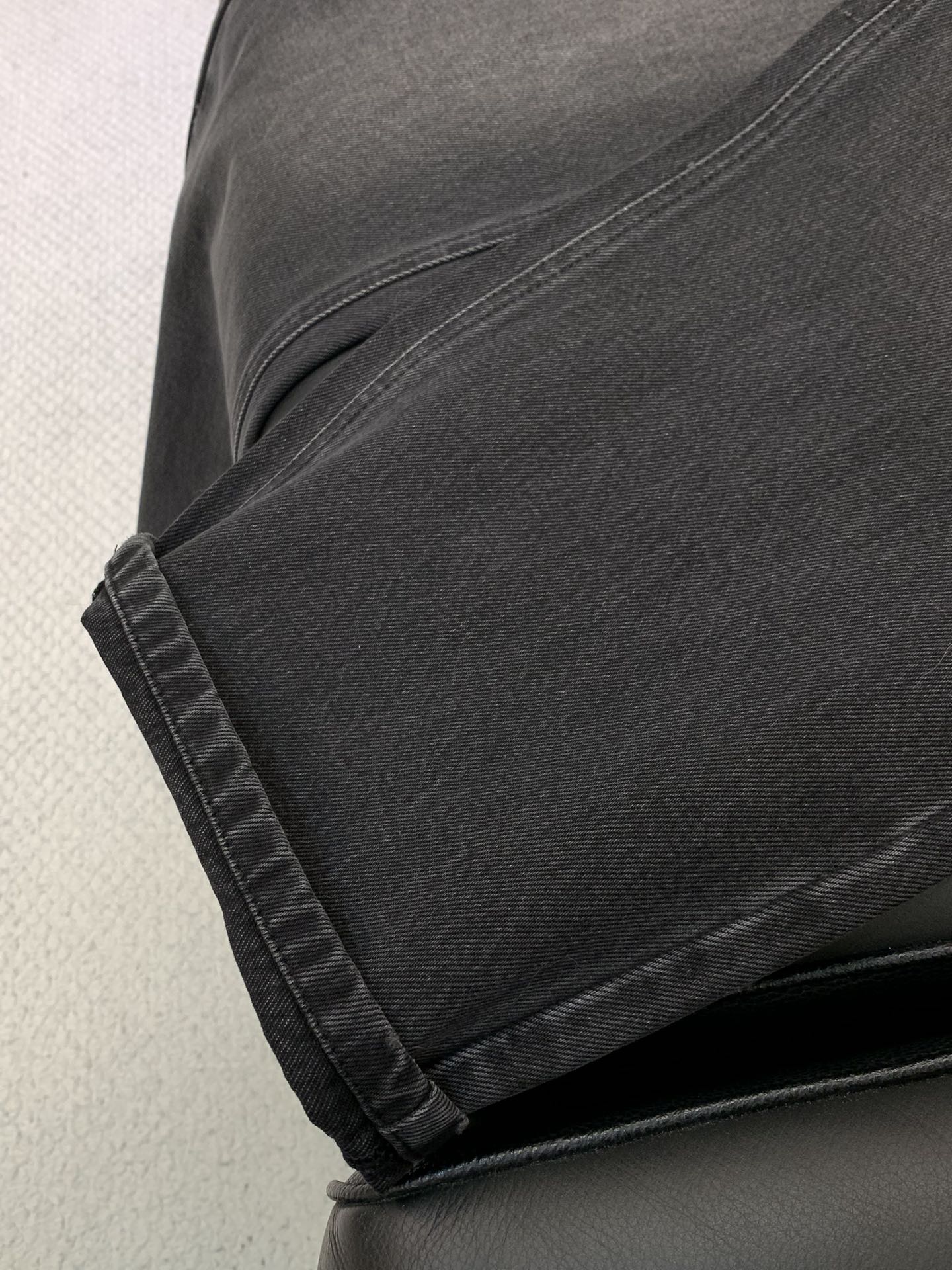 ，GUCCI 古驰，2025秋季最新品，专柜同步有售，原单狠货，水洗休闲牛仔裤，进口原版水洗弹力面料，舒