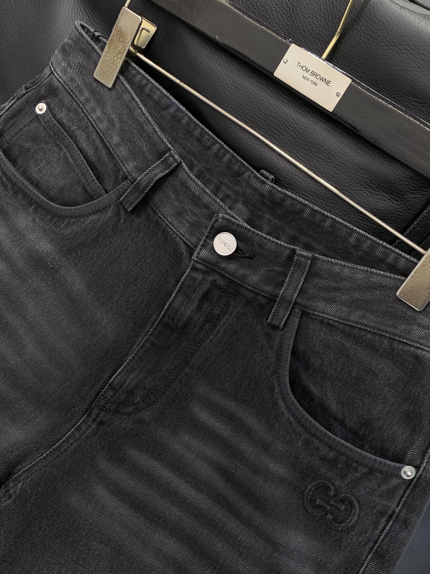 ，GUCCI 古驰，2025秋季最新品，专柜同步有售，原单狠货，水洗休闲牛仔裤，进口原版水洗弹力面料，舒