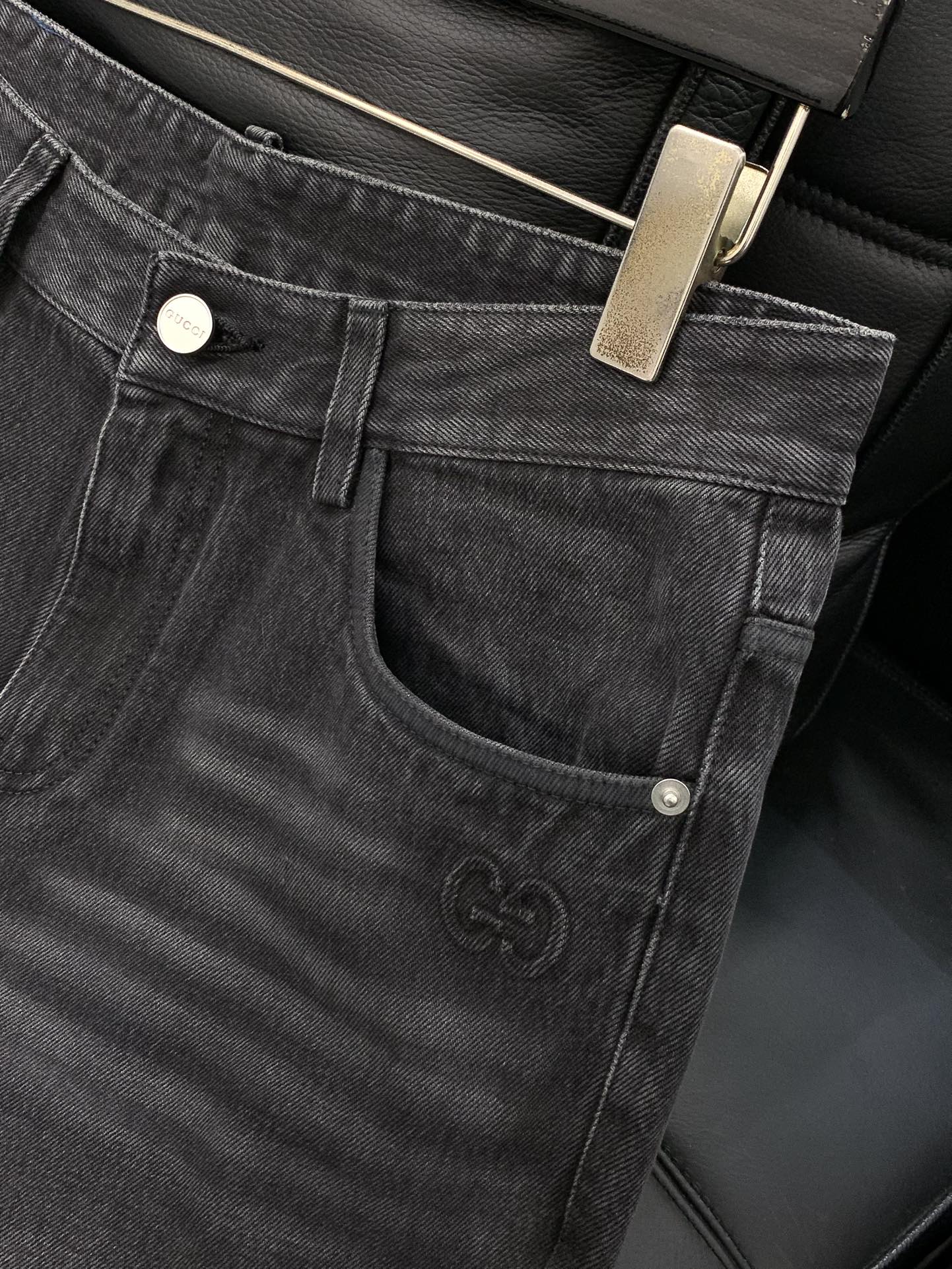 ，GUCCI 古驰，2025秋季最新品，专柜同步有售，原单狠货，水洗休闲牛仔裤，进口原版水洗弹力面料，舒