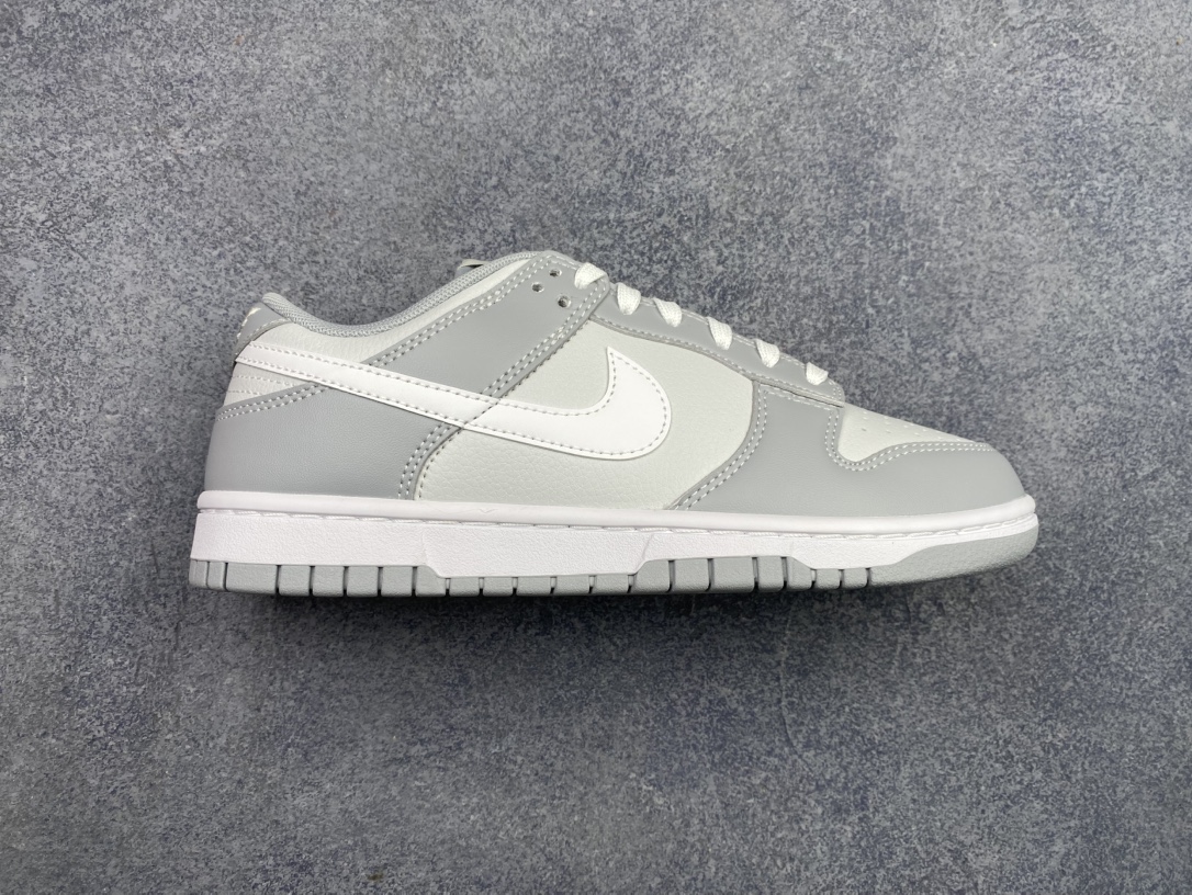 特价神版独家版型蒸餾加工帶來的是更好的视觉和脚感体验 耐克Nike SB Dunk Low Retro