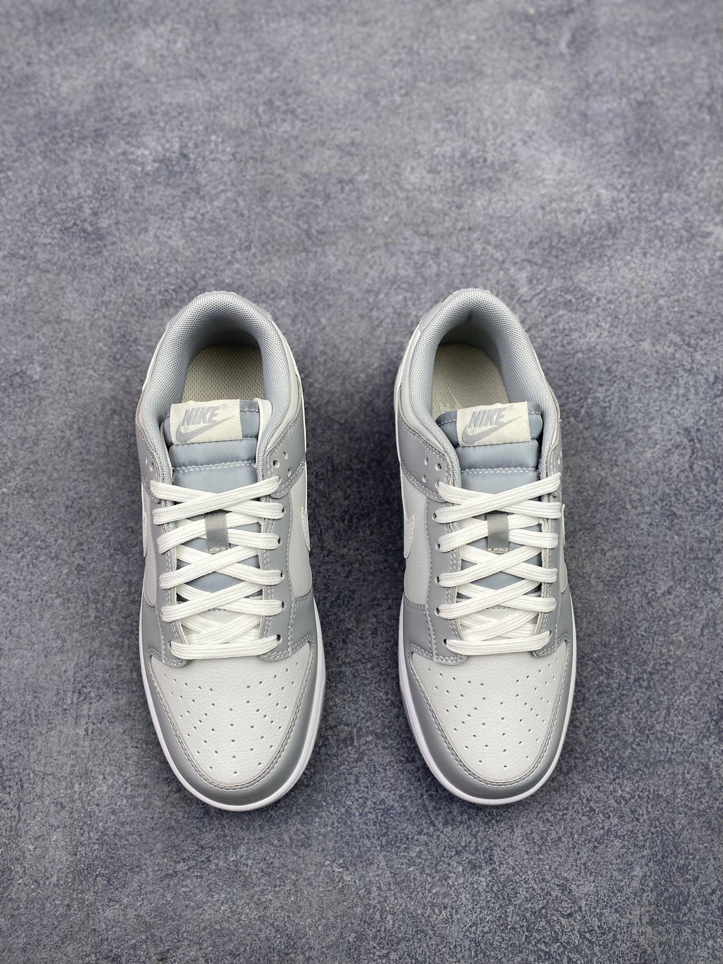 特价神版独家版型蒸餾加工帶來的是更好的视觉和脚感体验 耐克Nike SB Dunk Low Retro