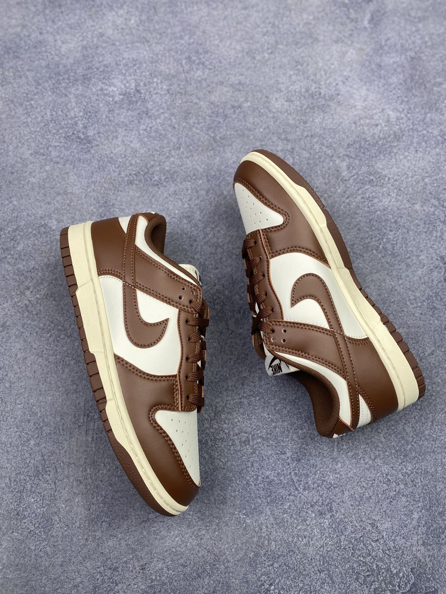 特价神版独家版型蒸餾加工帶來的是更好的视觉和脚感体验 耐克Nike SB Dunk Low Retro