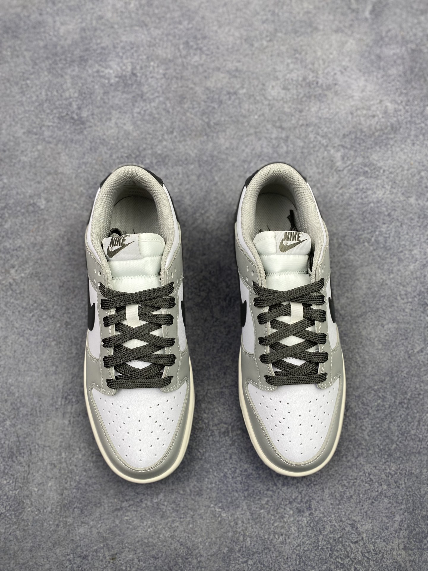 特价神版独家版型蒸餾加工帶來的是更好的视觉和脚感体验 耐克Nike SB Dunk Low Retro