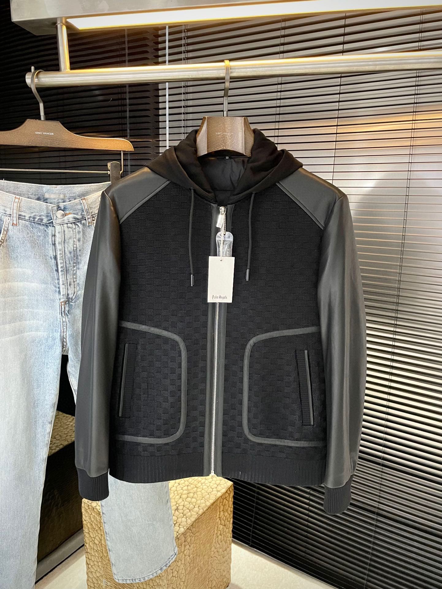 _djc9svZYhrsg39HFbEHmrvOum4JHatLJuE3LwLQ