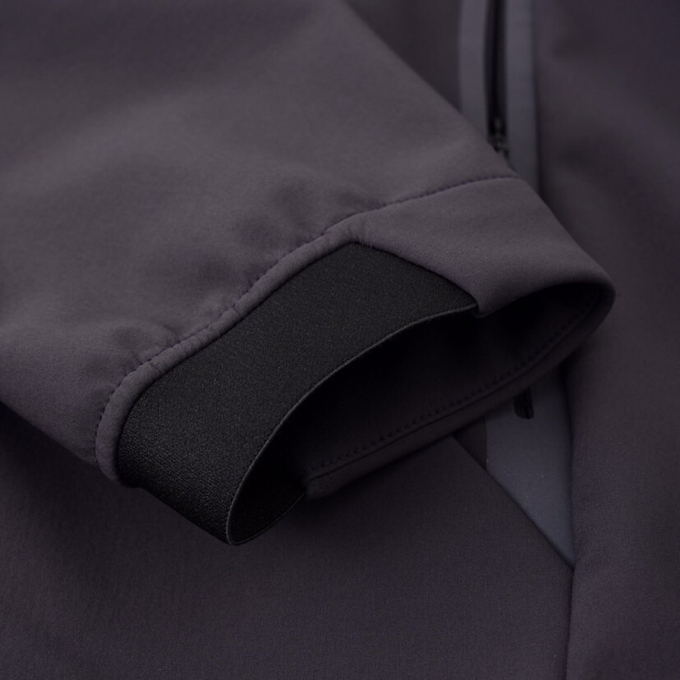 迪桑特DESCENT 2025秋冬 上新加绒连帽夹克外套，加厚冲锋衣运动外套夹克。高端机能系列，甄选日本