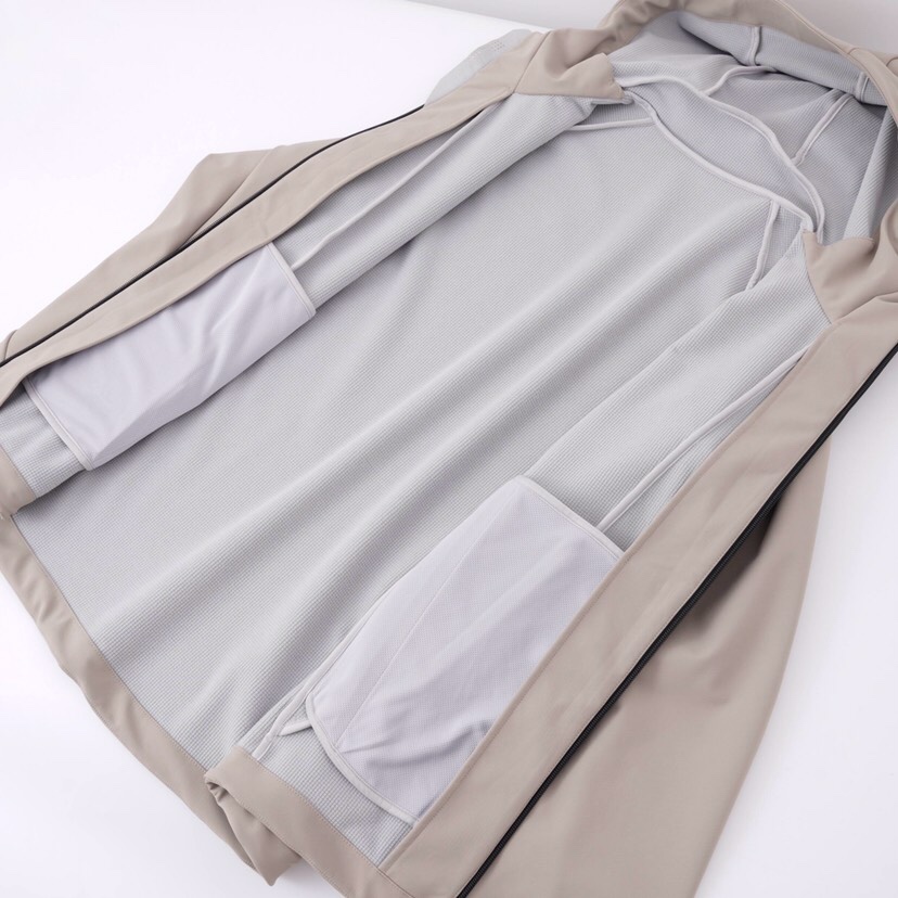 迪桑特DESCENT 2025秋冬 上新加绒连帽夹克外套，加厚冲锋衣运动外套夹克。高端机能系列，甄选日本