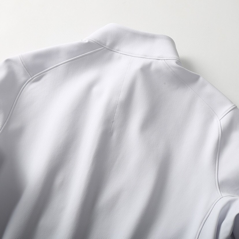 (Arcteryx）始祖鸟25年春季季男士休闲运动立领夹克外套定制面料，日本东丽轻量化提花四面弹。采用快