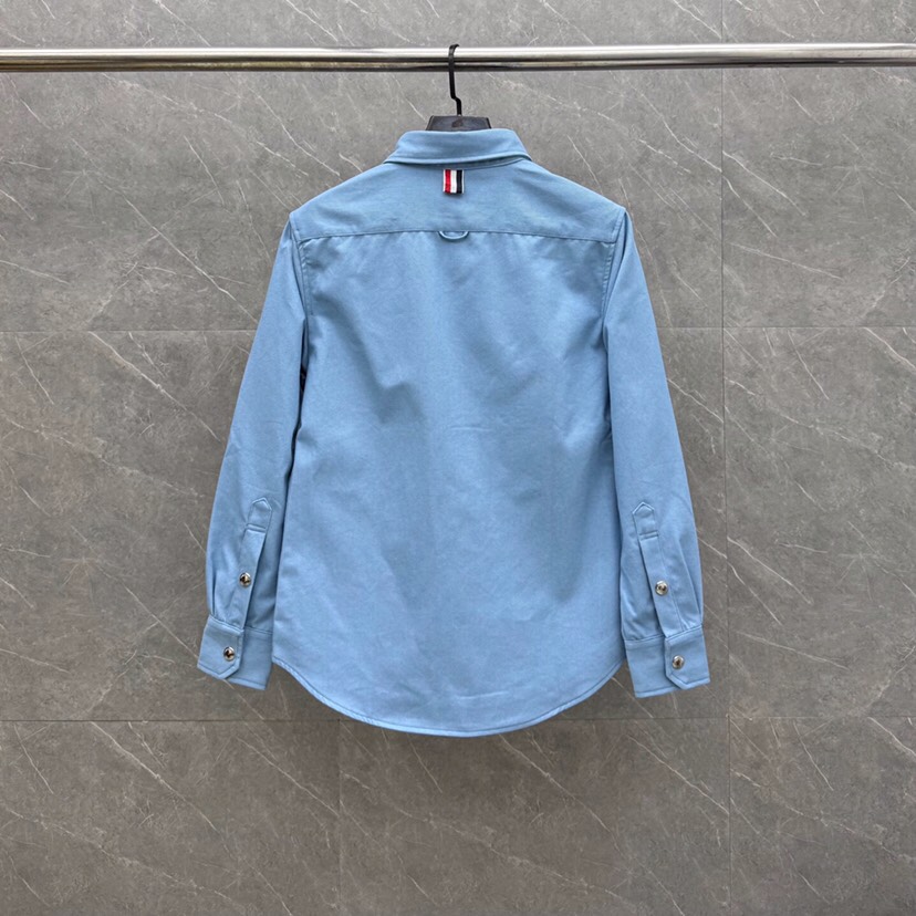 THOM BROWNE 汤姆布朗 TB 水洗棉牛仔衬衫休闲夹克外套 \n码数：1-4 颜色：浅兰、杏色\