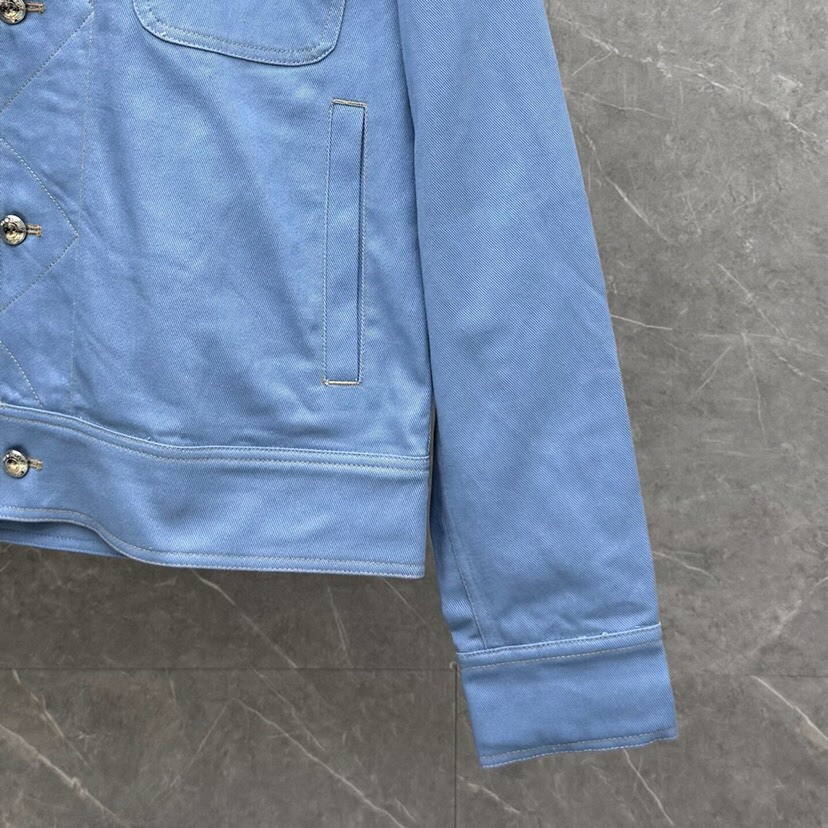 THOM BROWNE 汤姆布朗 TB丹宁牛仔工装休闲夹克外套 \n码数：1-4 颜色：杏色、浅兰（下单