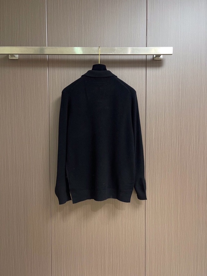 Ermenegildo Zegna 杰尼亚2025SS秋冬新款翻领长袖毛衣POLO，简约翻领勾勒利落线条