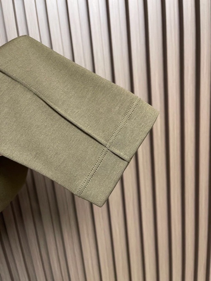 Ermenegildo Zegna 杰尼亚2025ss秋冬新品男士圆领长袖T恤休闲打底衫，外贸公司订单！