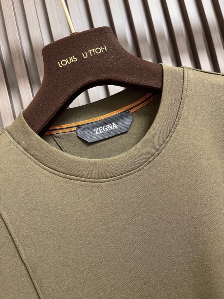 Ermenegildo Zegna 杰尼亚2025ss秋冬新品男士圆领长袖T恤休闲打底衫，外贸公司订单！