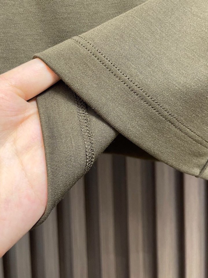 Ermenegildo Zegna 杰尼亚2025ss秋冬新品男士圆领长袖T恤休闲打底衫，外贸公司订单！