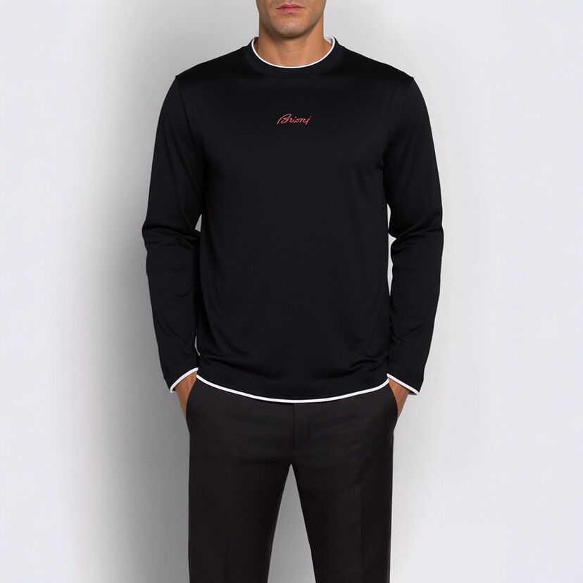 Brioni 2025SS新款圆领长袖T恤，采用客供独家进口定制面料，面料表面非常有质感显而易见，上身透