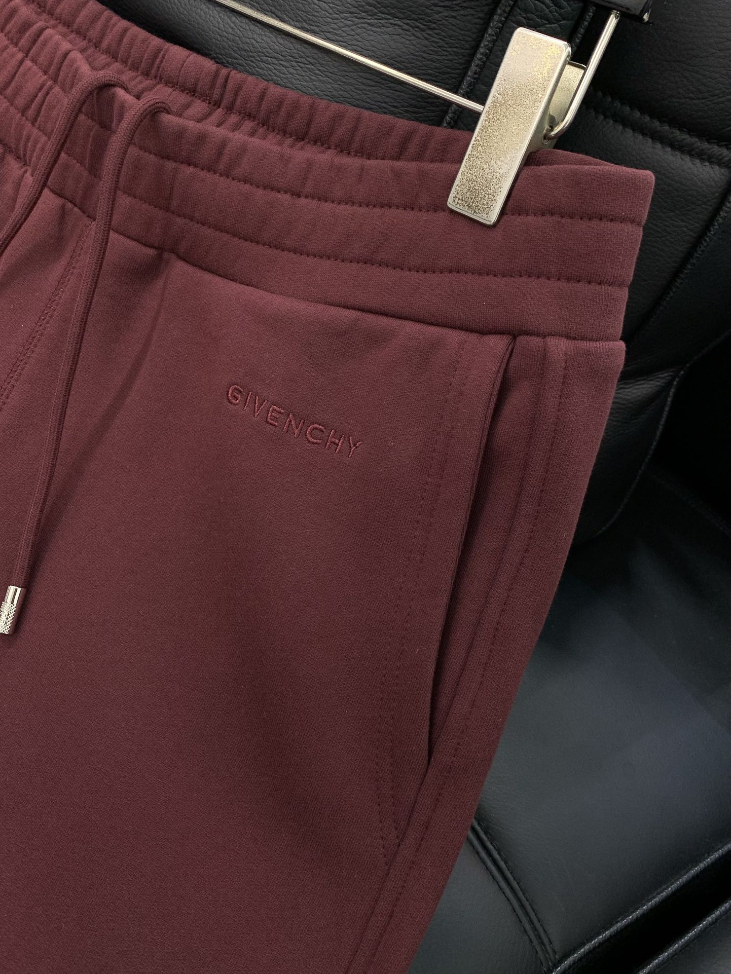 ，Givenchy 纪梵希，2025秋季最新品，炫酷时尚休闲裤，官网专柜同步有售，原单狠货，原版1：1订
