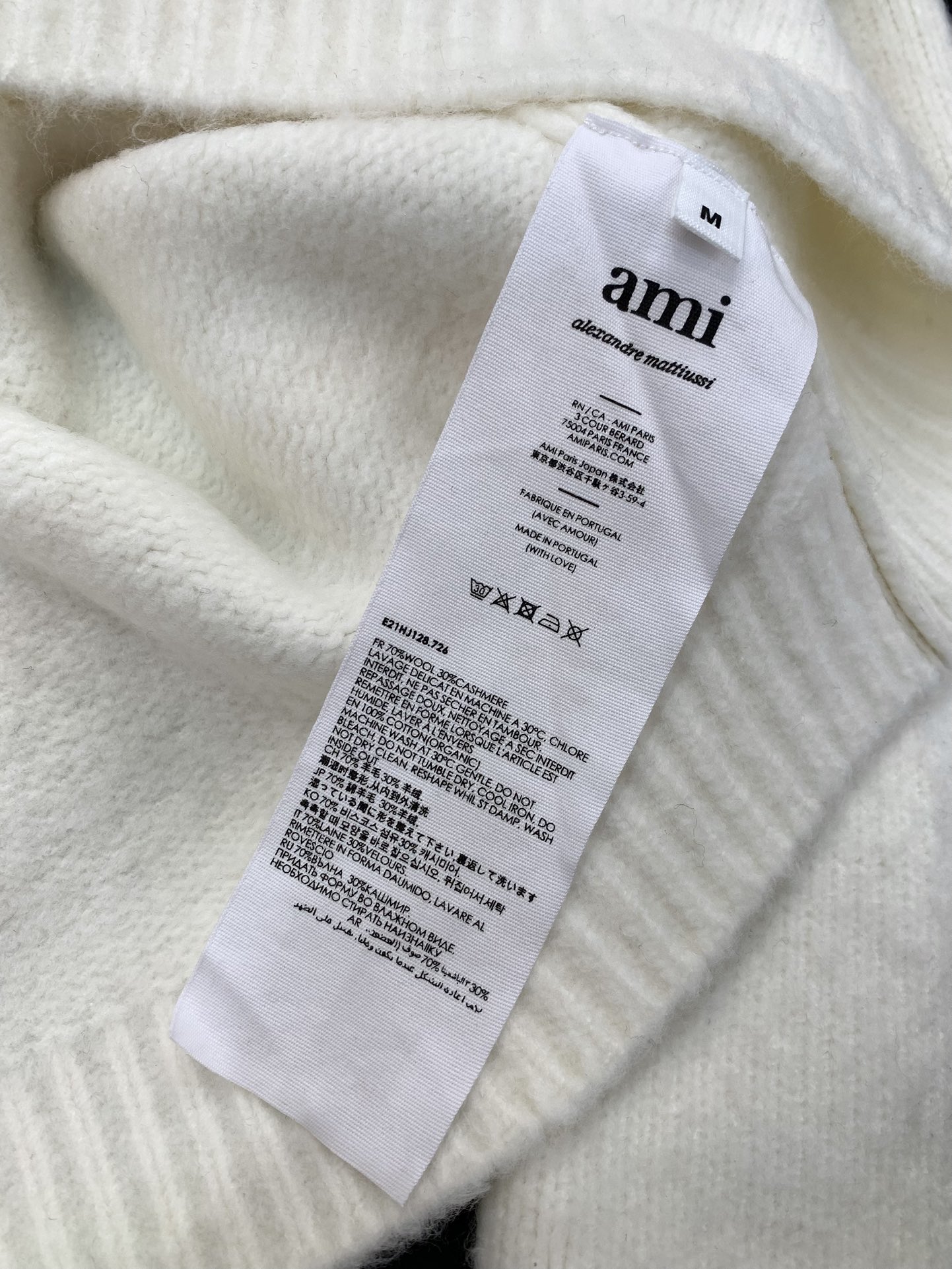，ami，2025冬季最新品，专柜同步有售，原单狠货，休闲时尚圆领羊毛🐏毛衣，进口原版面料，顶级刺绣🪡工