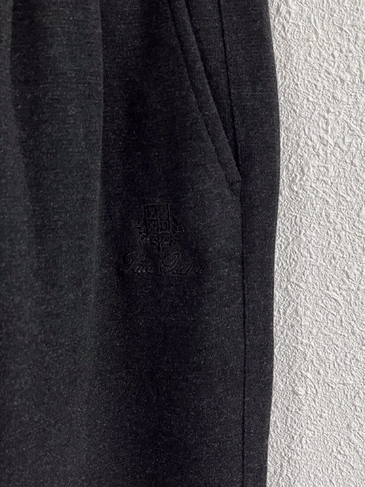 Loro Piana 诺悠翩雅lP🆕 秋冬 全品相订单，保暖有型 羊毛呢混纺松紧腰直脚休闲裤 经典百搭 