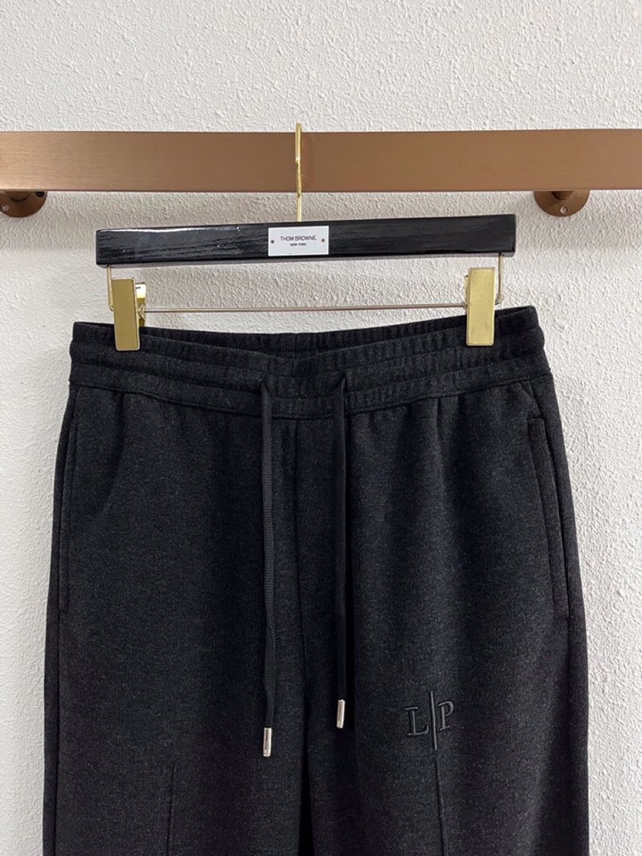 Loro Piana 诺悠翩雅lP🆕 秋冬 全品相订单，保暖有型 羊毛呢混纺松紧腰直脚休闲裤 经典百搭 