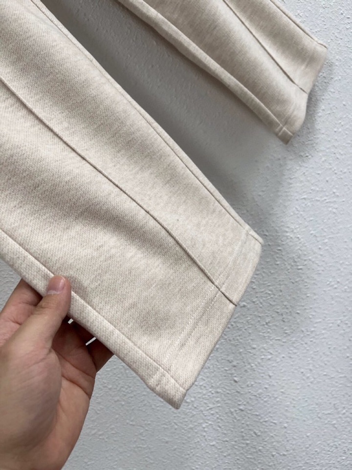 Loro Piana 诺悠翩雅lP🆕 秋冬 全品相订单，保暖有型 羊毛呢混纺松紧腰直脚休闲裤 经典百搭 