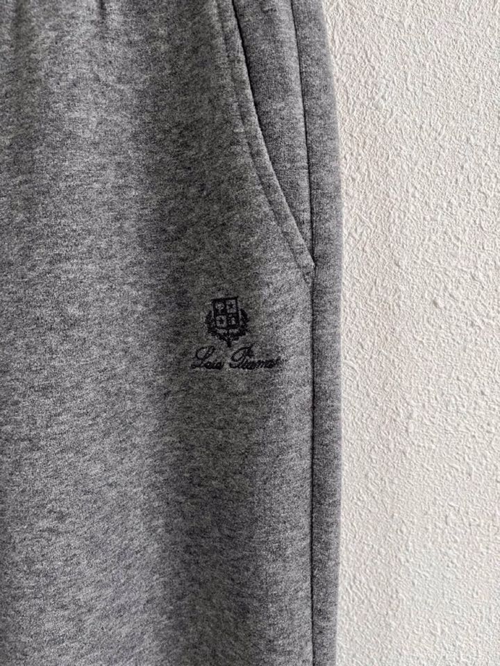 Loro Piana 诺悠翩雅lP🆕 秋冬 保暖有型高密度毛巾面混纺松紧腰直脚休闲裤 经典百搭 标志刺绣