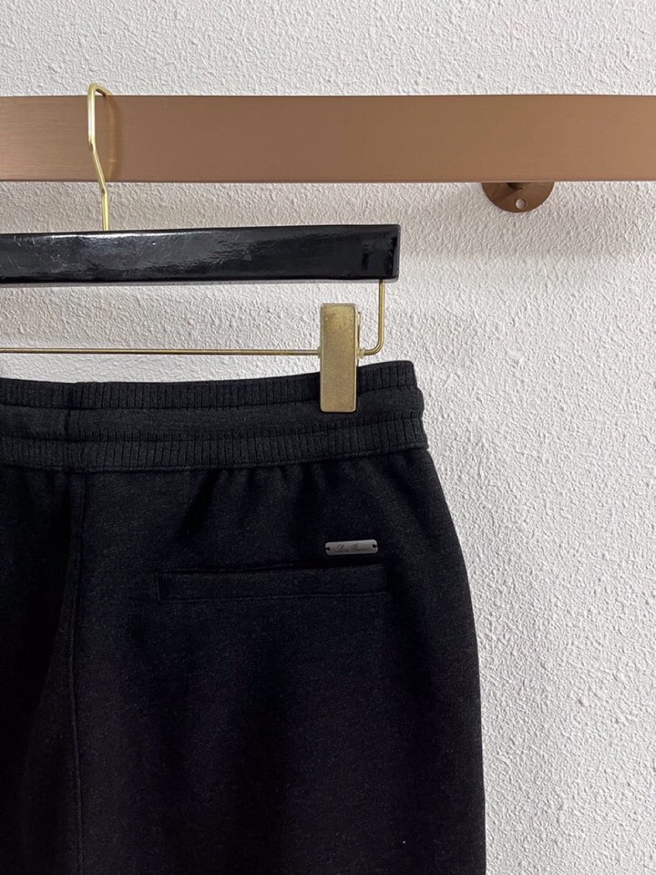 Loro Piana 诺悠翩雅lP🆕 秋冬 全品相订单，保暖有型 羊毛呢混纺松紧腰直脚休闲裤 经典百搭 
