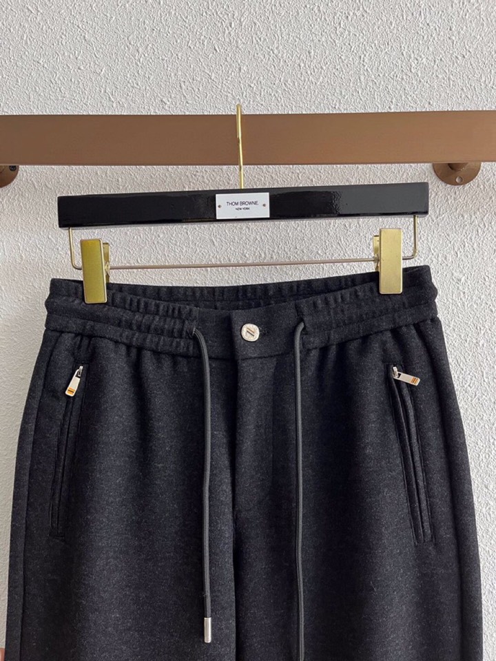 Ermenegildo Zegna 杰尼亚秋冬新款男士直筒运动裤休闲裤，羊绒羊毛混纺面料休闲裤、三标齐、