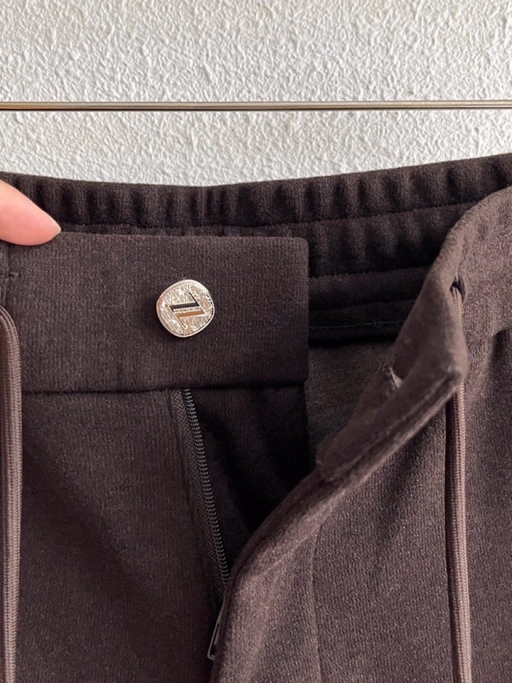 Ermenegildo Zegna 杰尼亚秋冬新款男士直筒运动裤休闲裤，羊绒羊毛混纺面料休闲裤、三标齐、