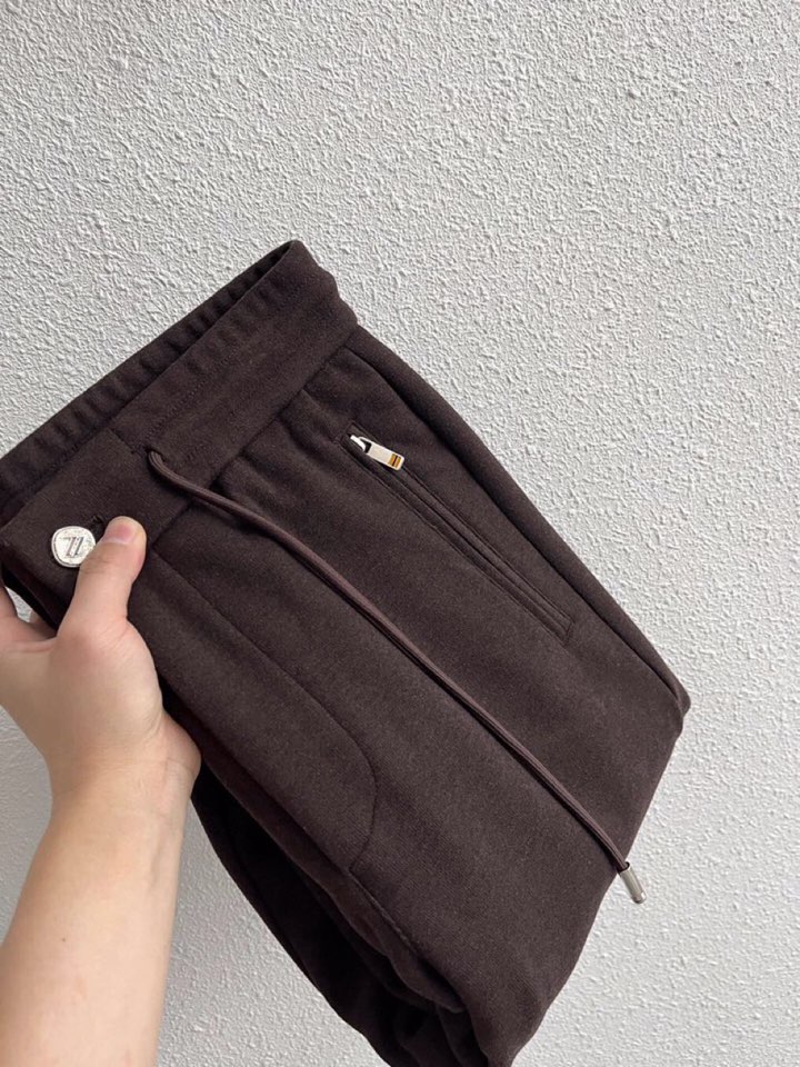 Ermenegildo Zegna 杰尼亚秋冬新款男士直筒运动裤休闲裤，羊绒羊毛混纺面料休闲裤、三标齐、