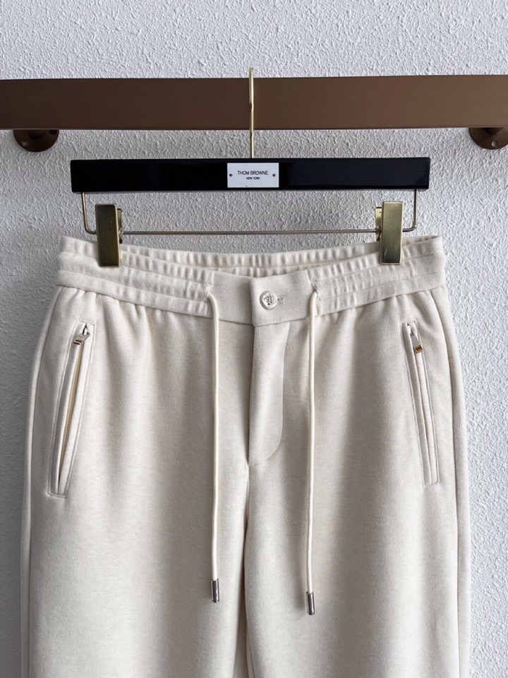 Ermenegildo Zegna 杰尼亚秋冬新款男士直筒运动裤休闲裤，羊绒羊毛混纺面料休闲裤、三标齐、